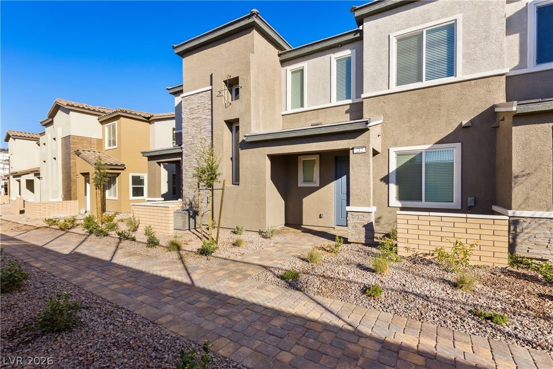 212 Freeport View Place – photo 1
