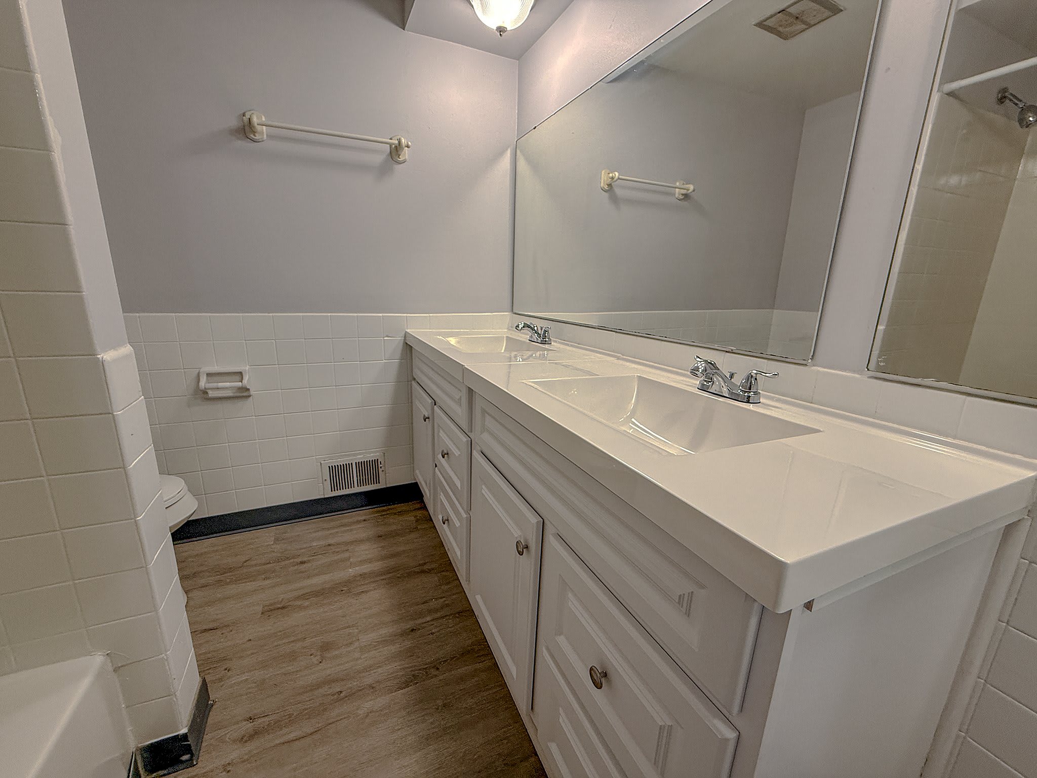 Waverly Flatz – photo 5