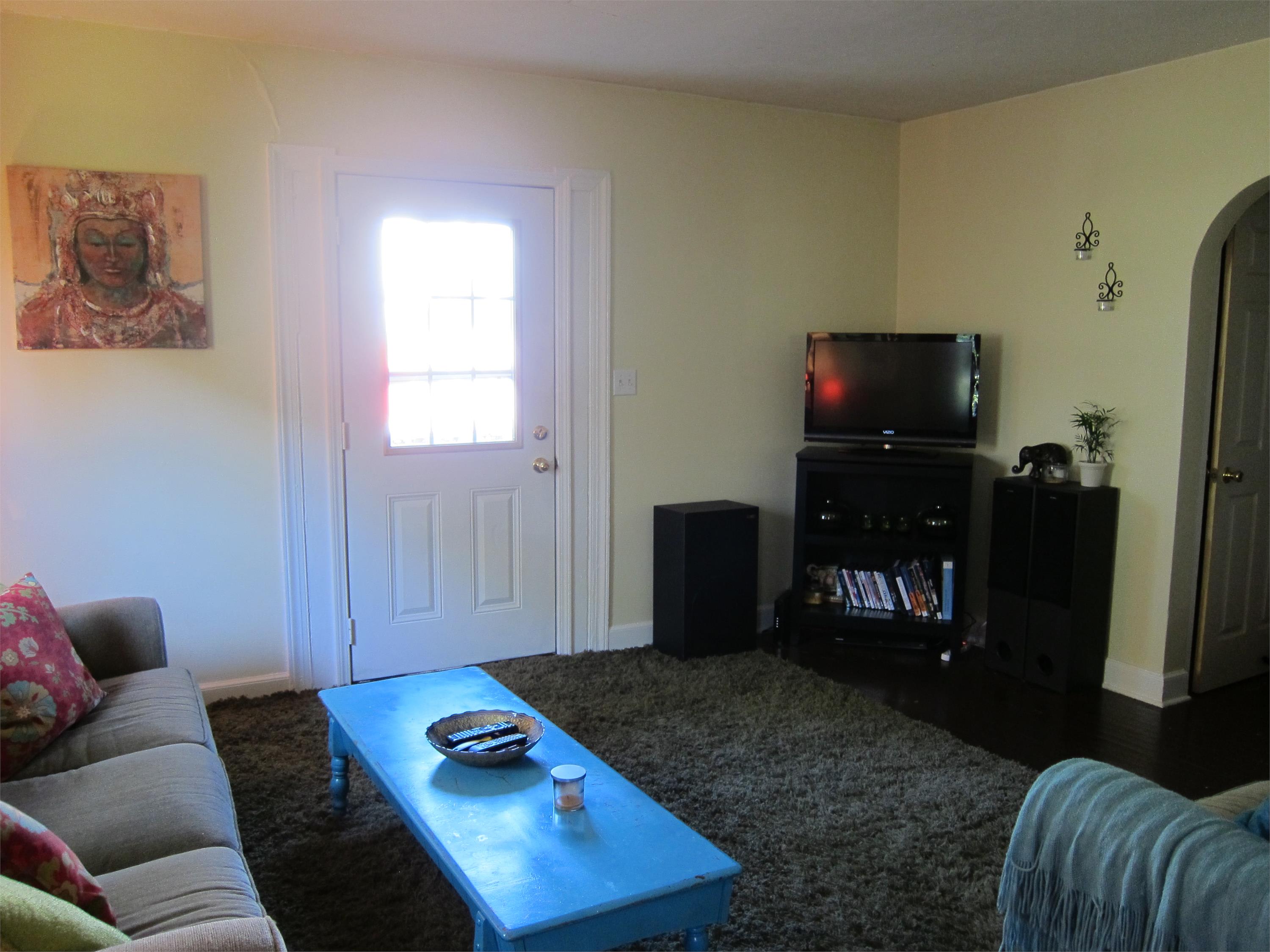8 1/2 Church St – photo 1
