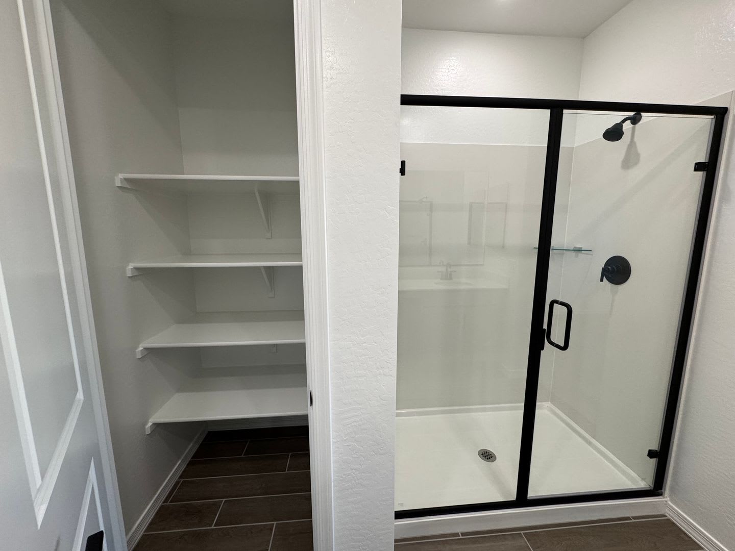 LIKE NEW HOME IN PEORIA – photo 4