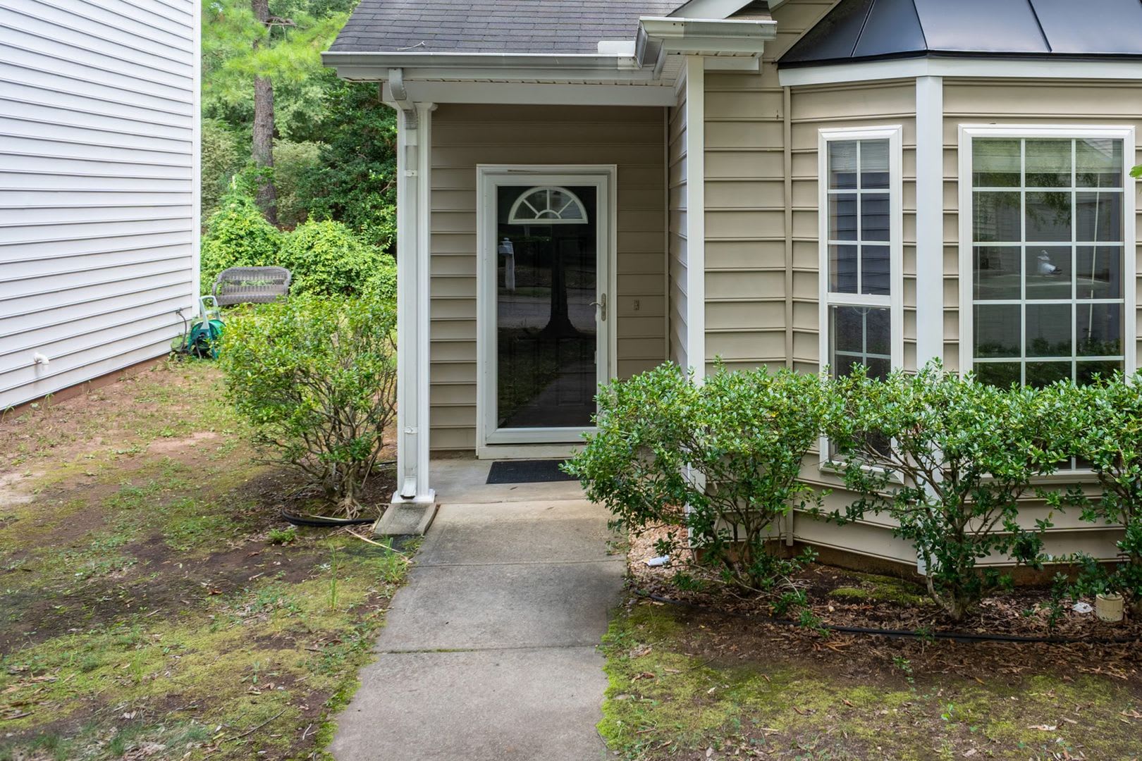 Cute Ranch Home near Southpoint and RTP – photo 3