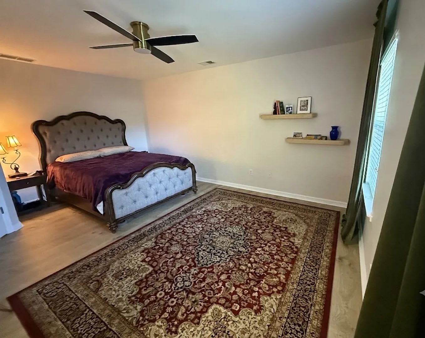 Room in 4 Bedroom Home in Kennesaw – photo 2