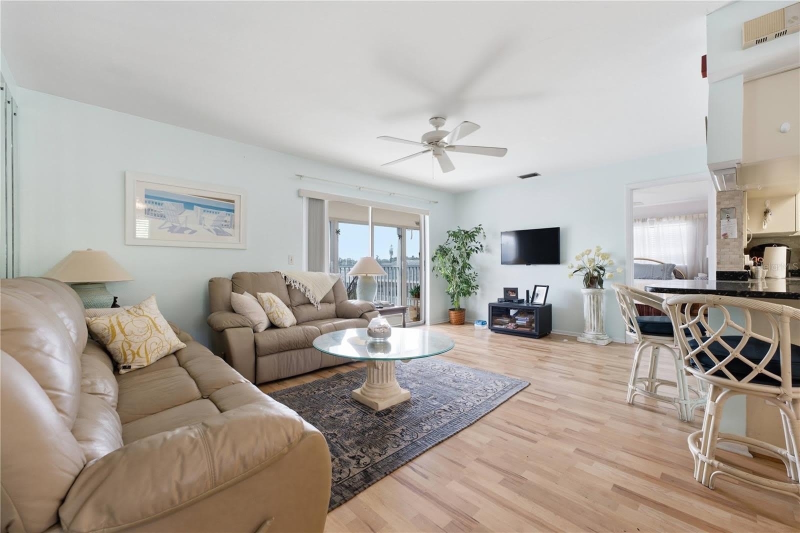 3755 S SCHOOL Avenue – photo 2