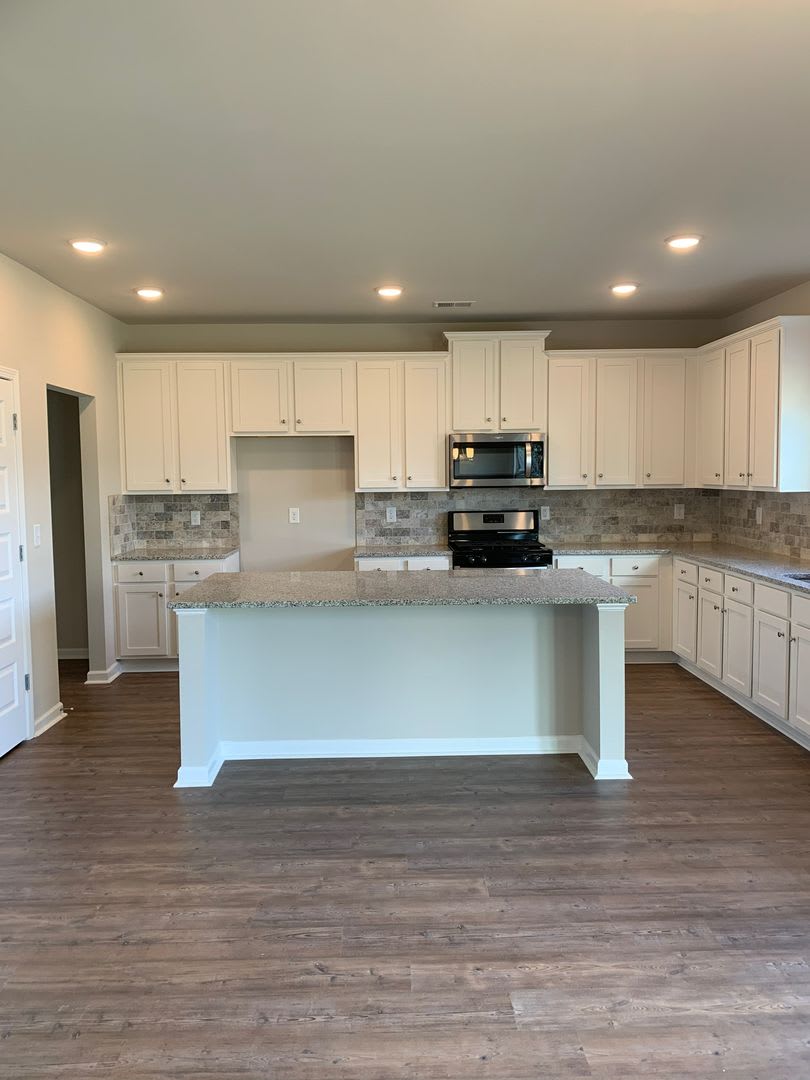 4 Bedroom Home in Lithonia! – photo 3