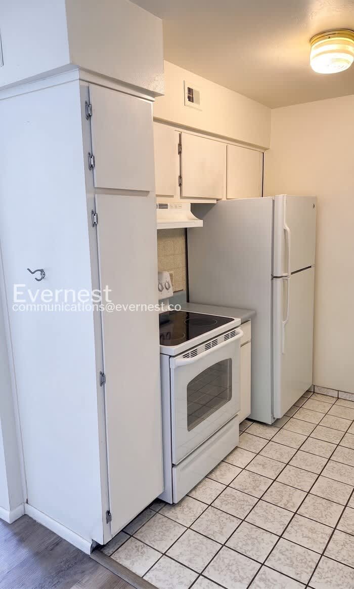 461 West Yucca Court – photo 3