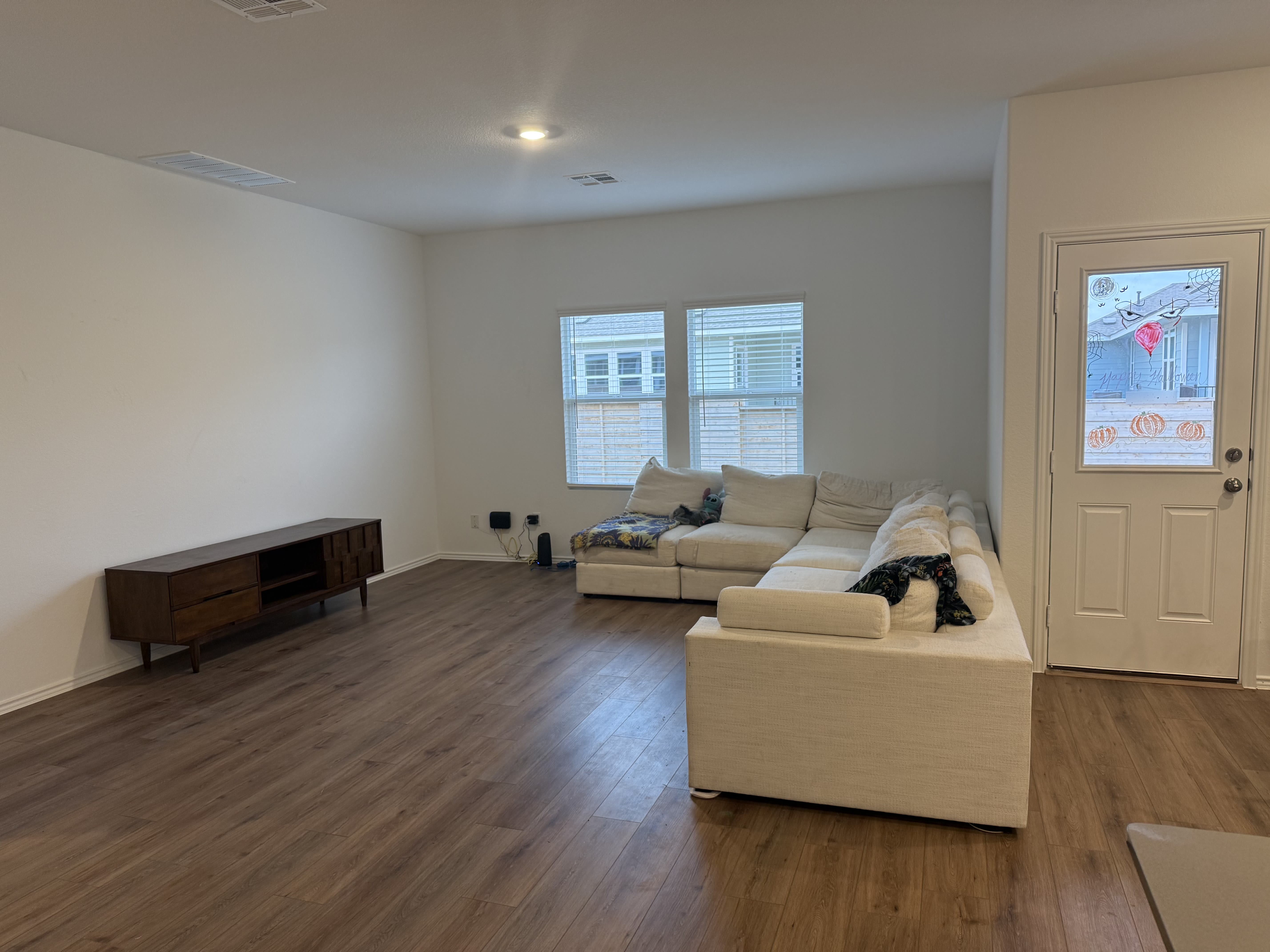 320 Gresham – photo 3