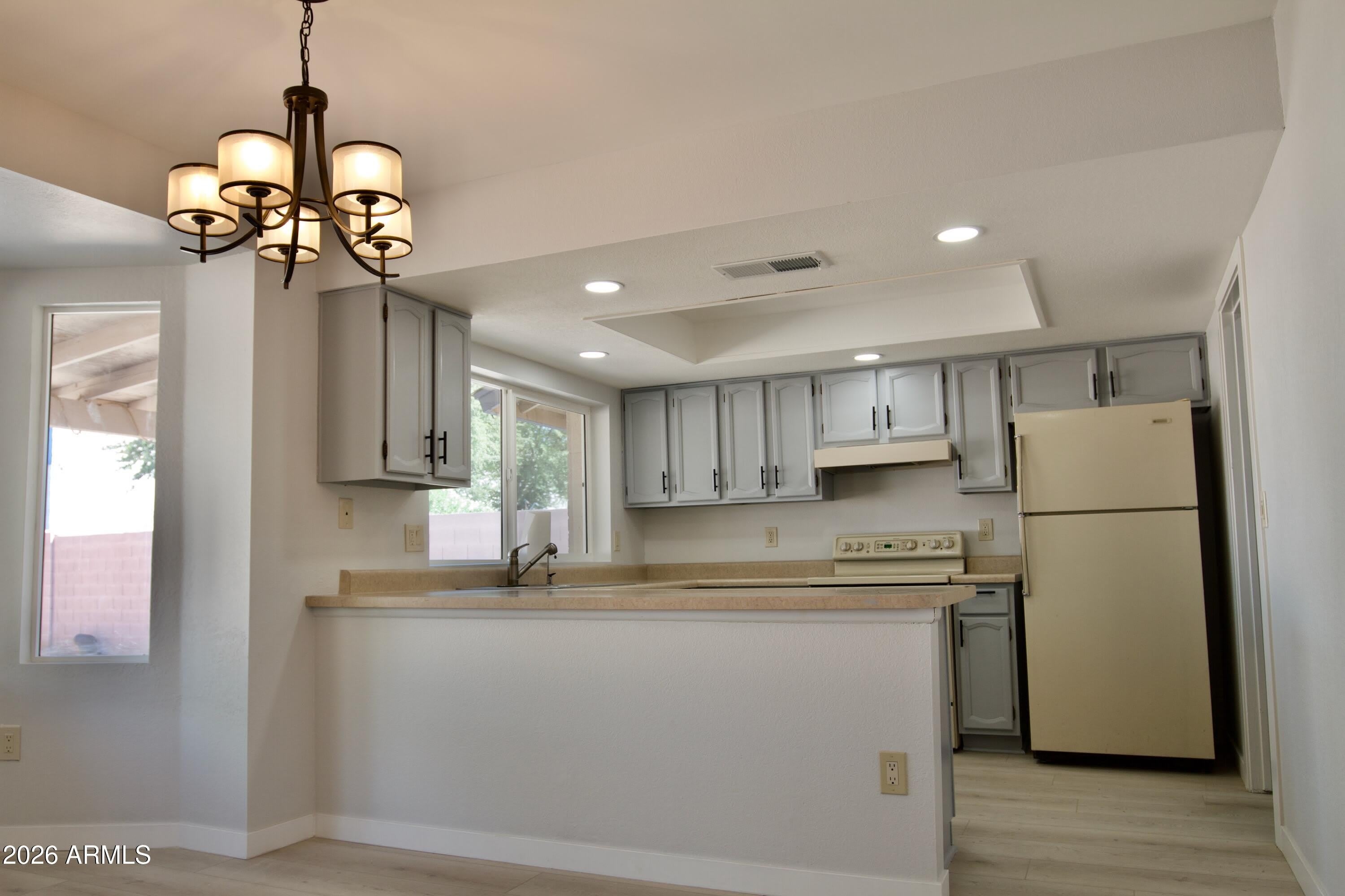 16801 N 45Th Place – photo 4