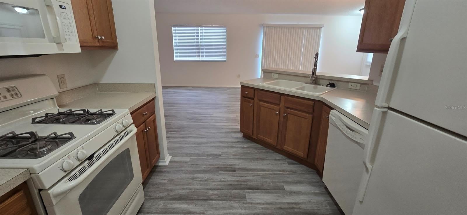 1009 RIDGEVILLE Road – photo 4