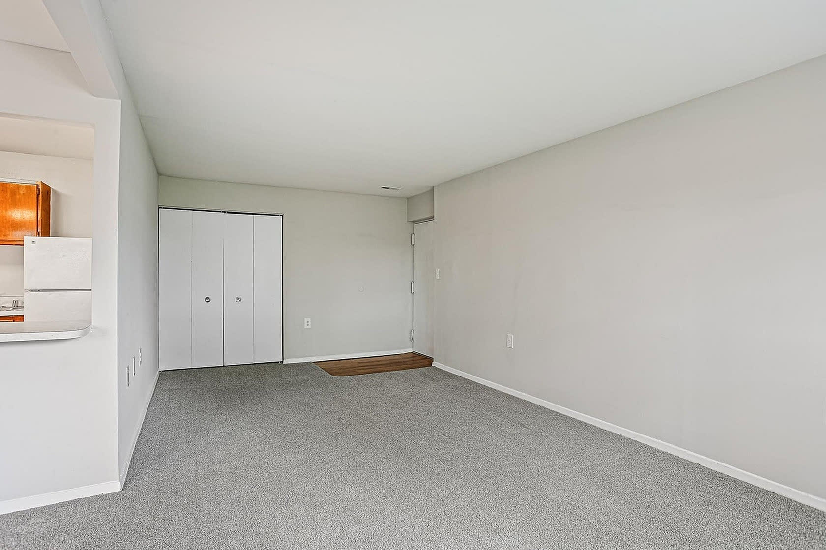 Meadow Creek Apartments – photo 3