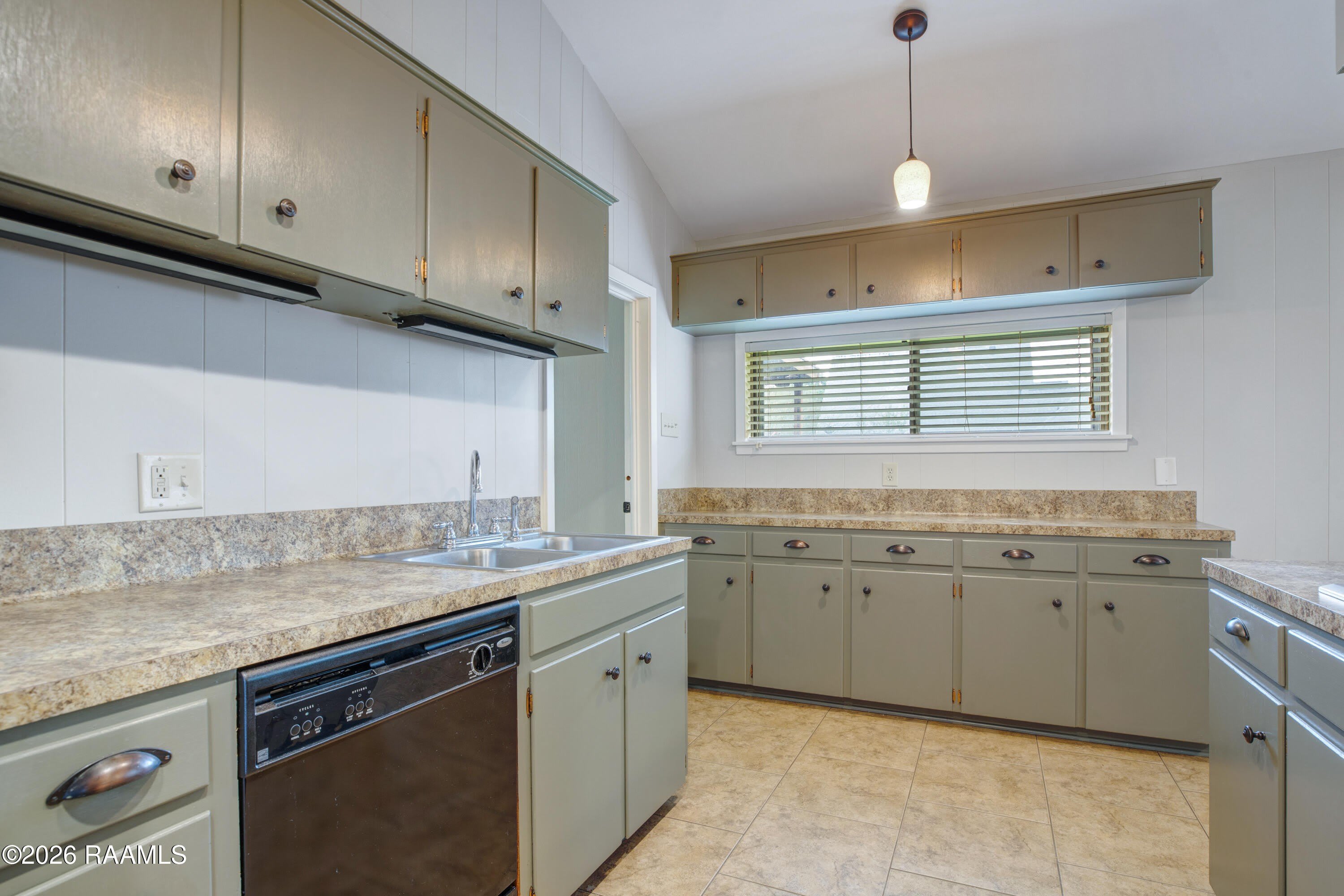 920 Marilyn Drive – photo 5
