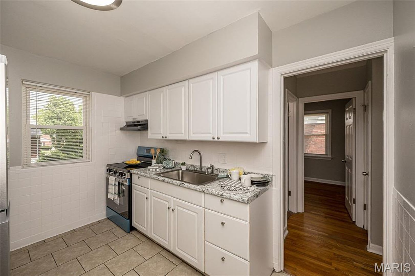 1225 Newark – photo 5