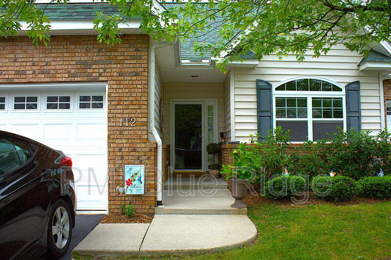 112 Victoria Park Drive – photo 2
