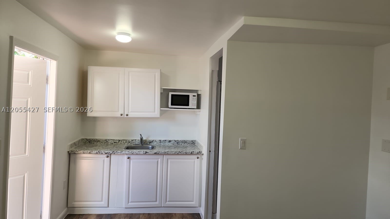 3533 SW 91st Ave – photo 4
