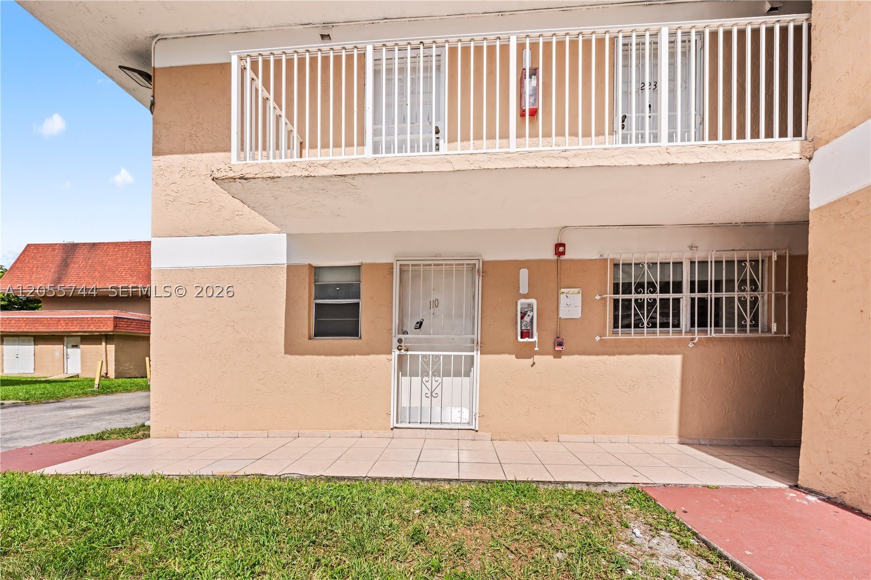 260 NW 107th Ave – photo 4