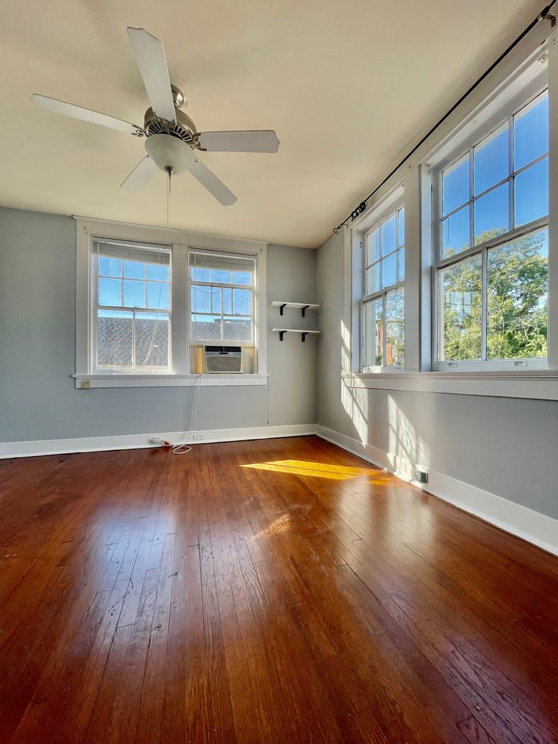 2 Bed 1 Bath Near Campus – photo 4