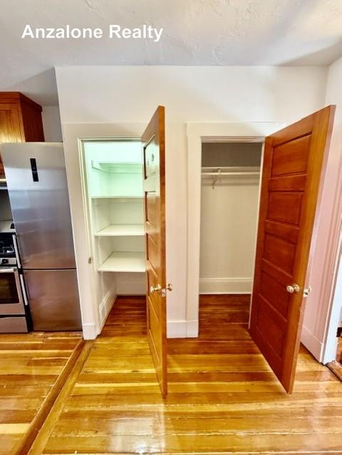 9 Thacher Ct – photo 2