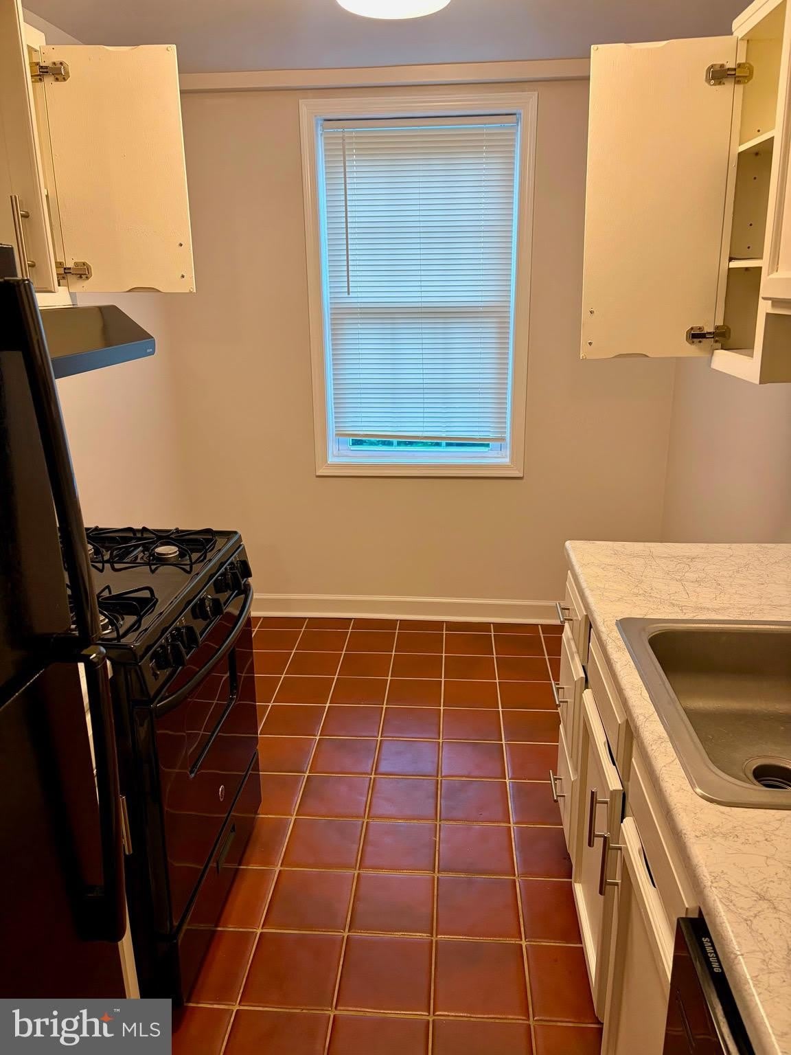 222 N GEORGE MASON Drive – photo 3