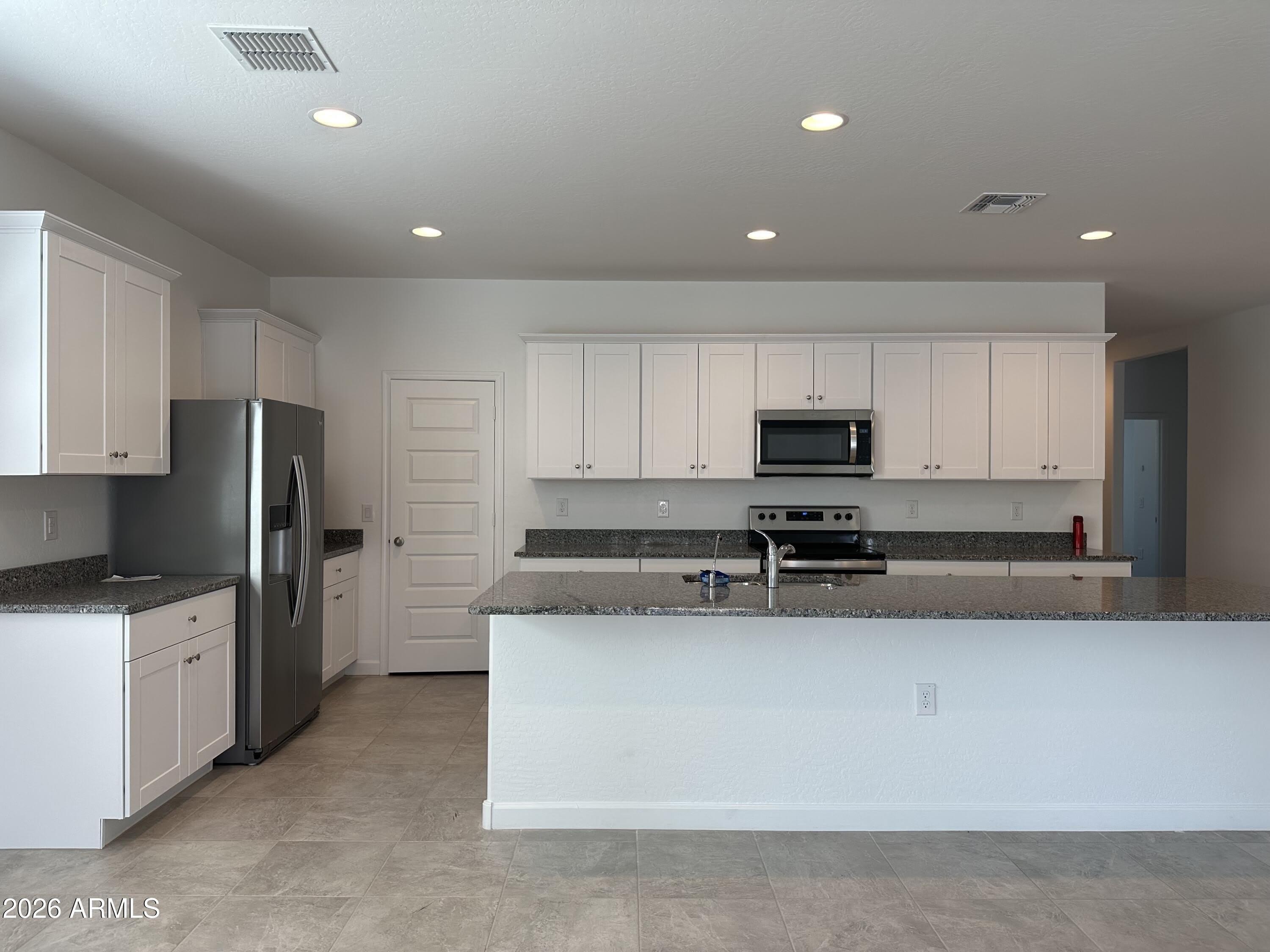 3121 W Shanley Avenue – photo 4