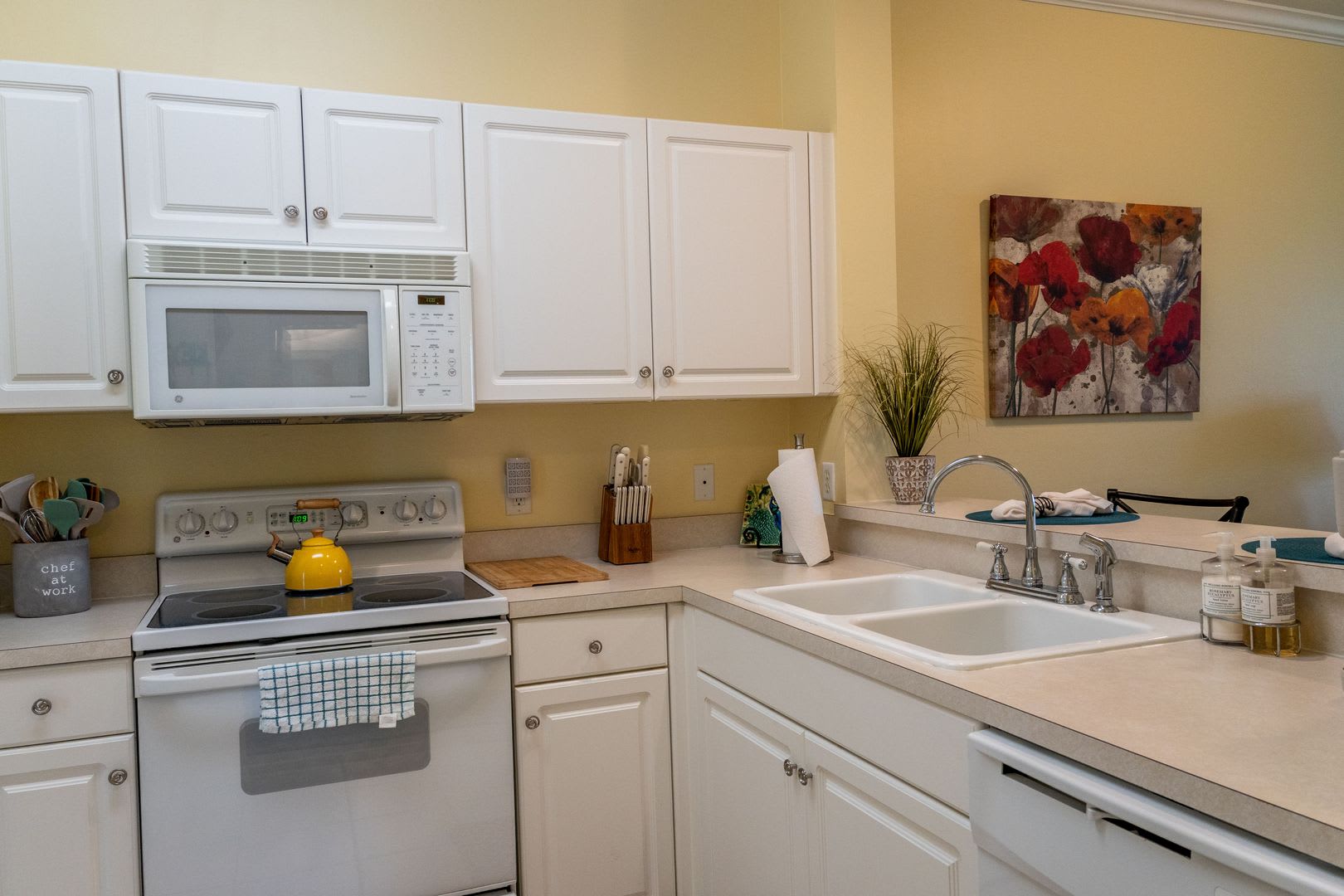 *** CHARMING 2/BEDS 2/BATHS***FOREST GLEN**8 GOLF & CC***RESORT STYLE LIVING*** – photo 5
