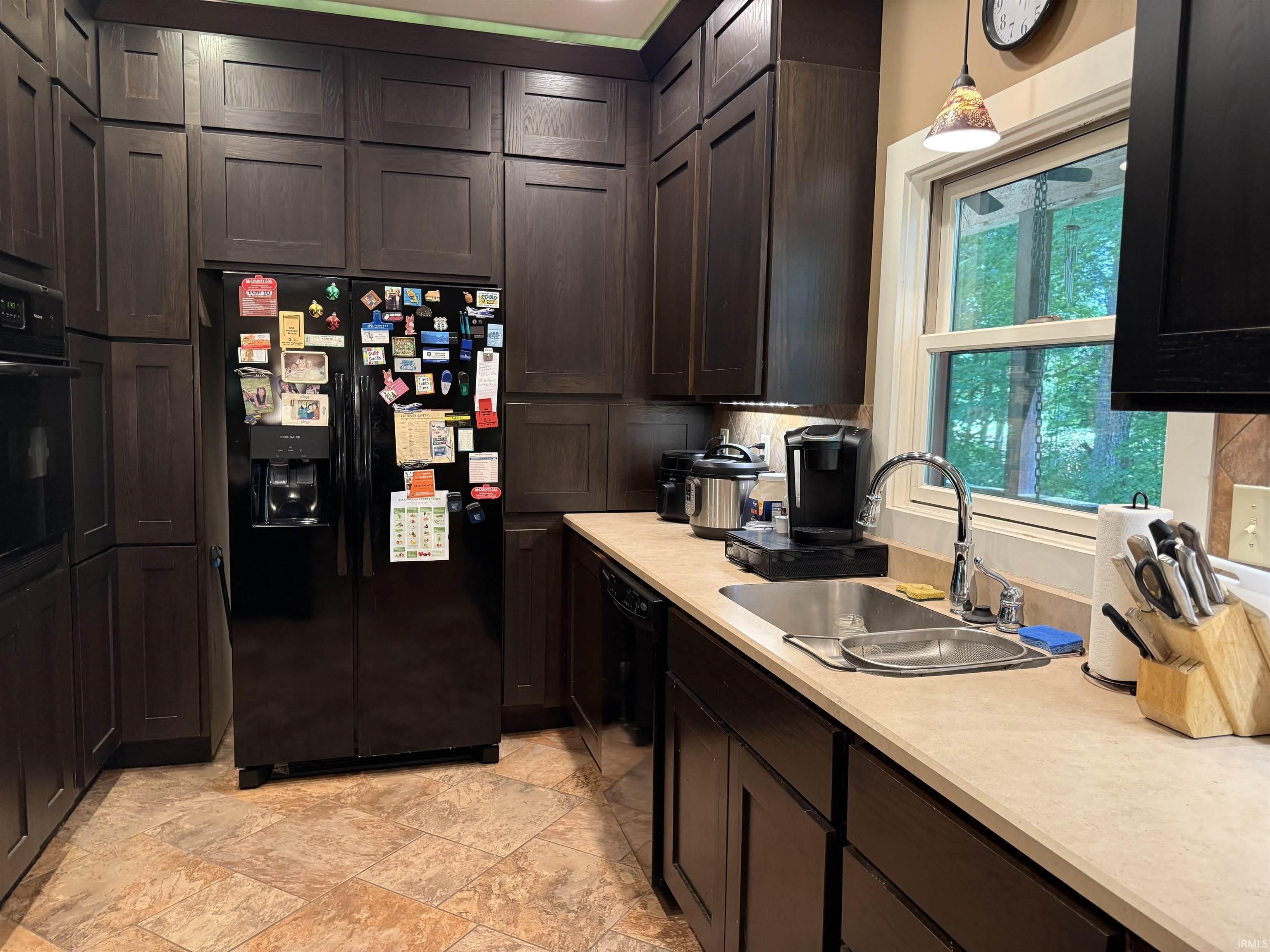 4666 N Pine Drive – photo 4