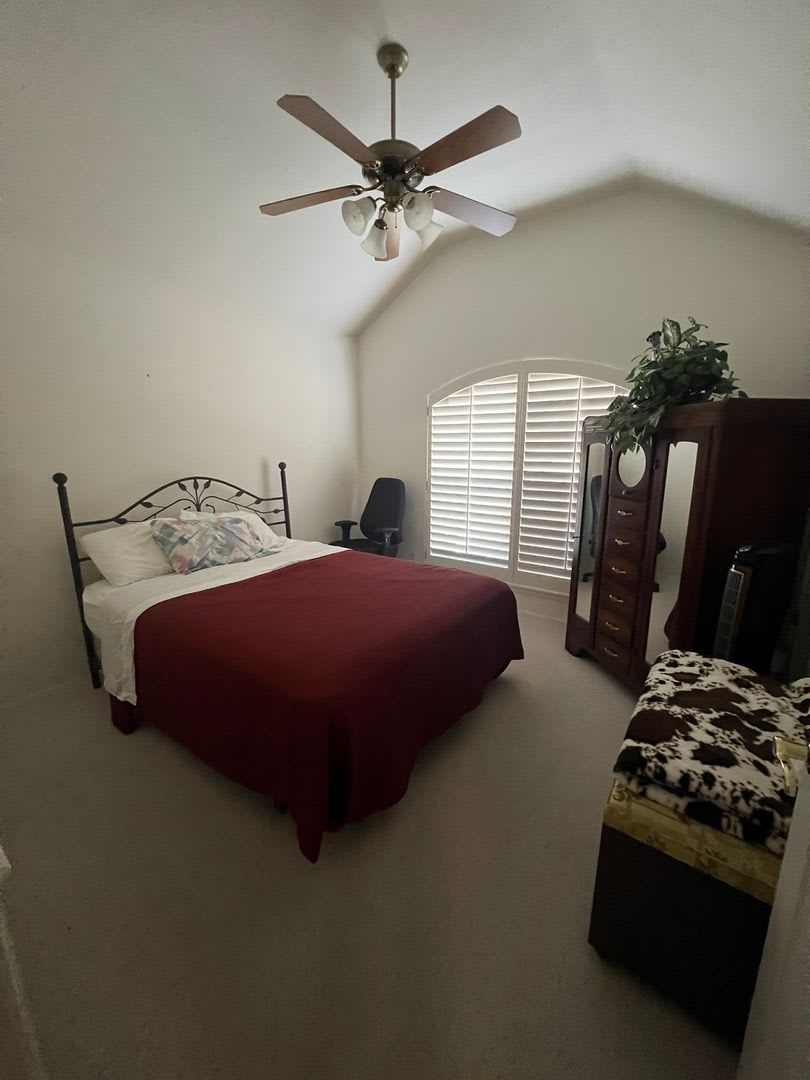 FULLY FURNISHED MID TERM LEASE – photo 4