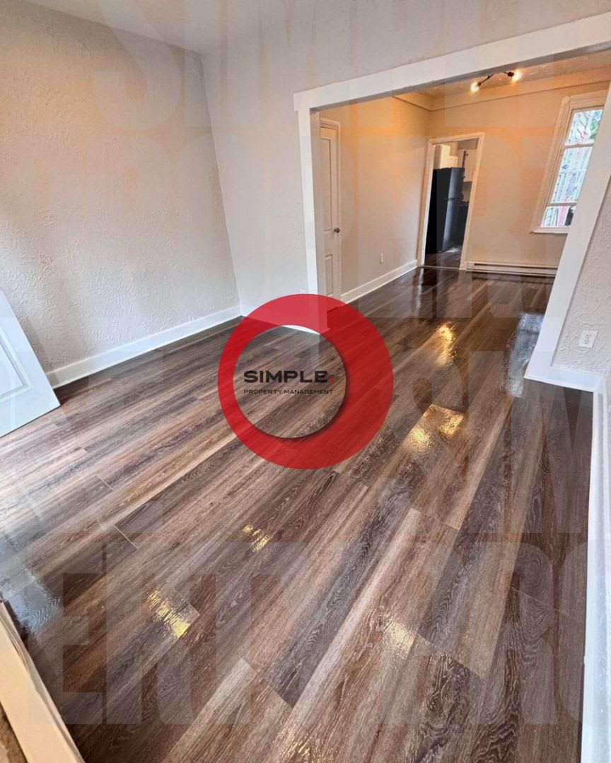 3 bedroom 1 bath house – photo 3