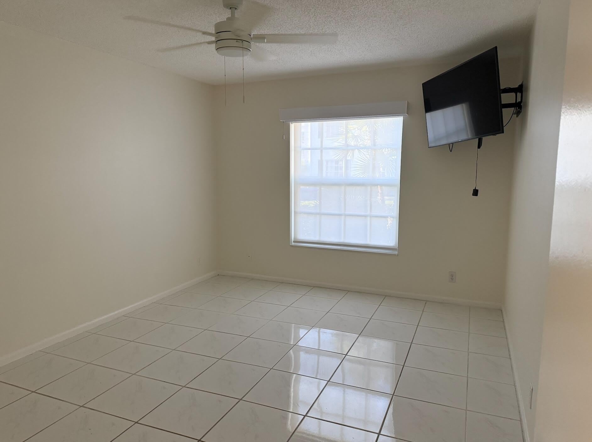 2181 NE 67th Street – photo 5