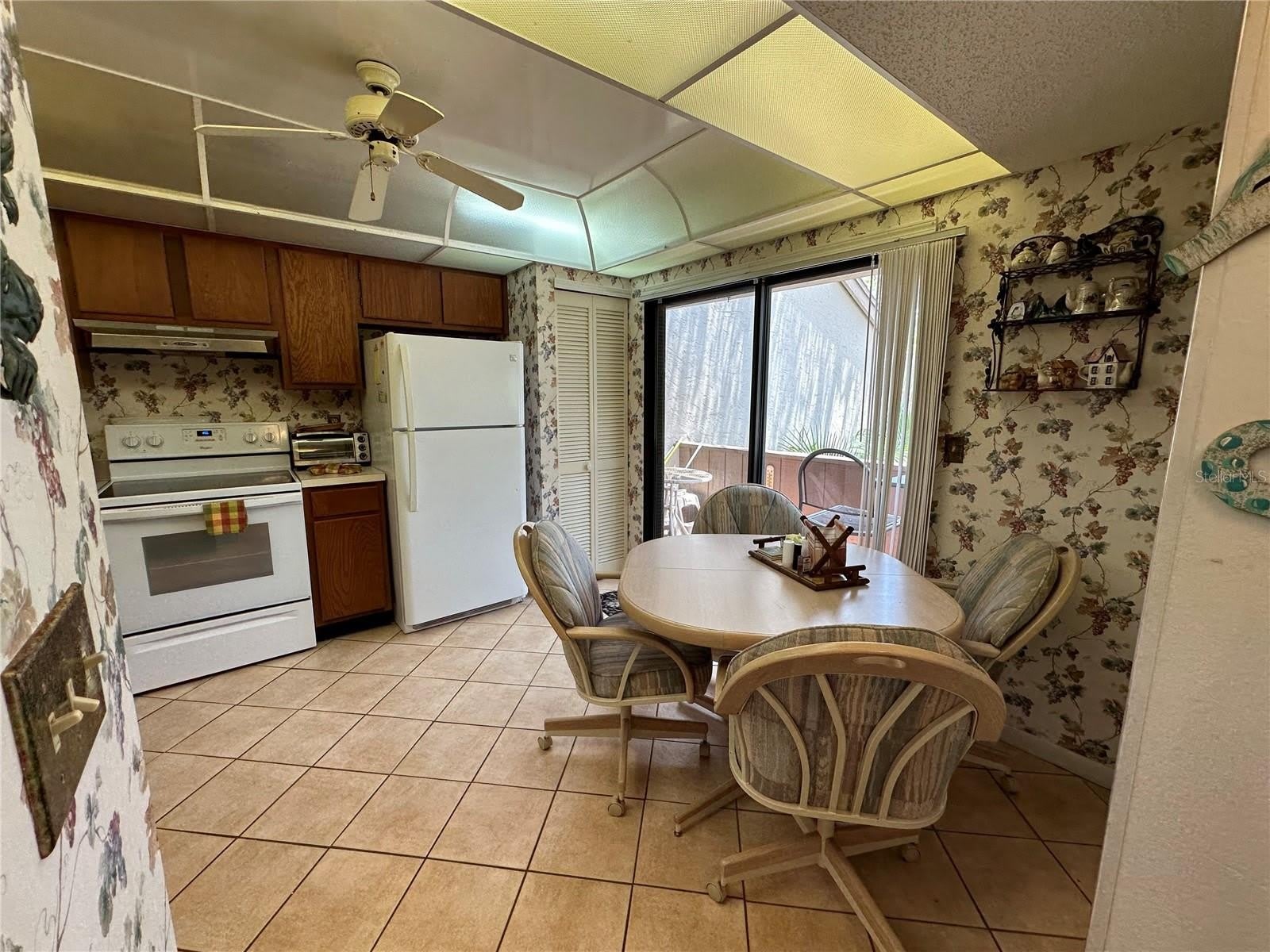 1647 BROOKHOUSE Court – photo 3