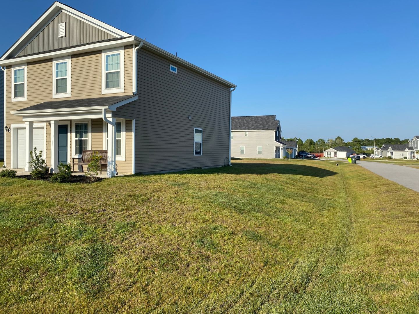 3 Bedroom Single Family Home in Holly Ridge – photo 2
