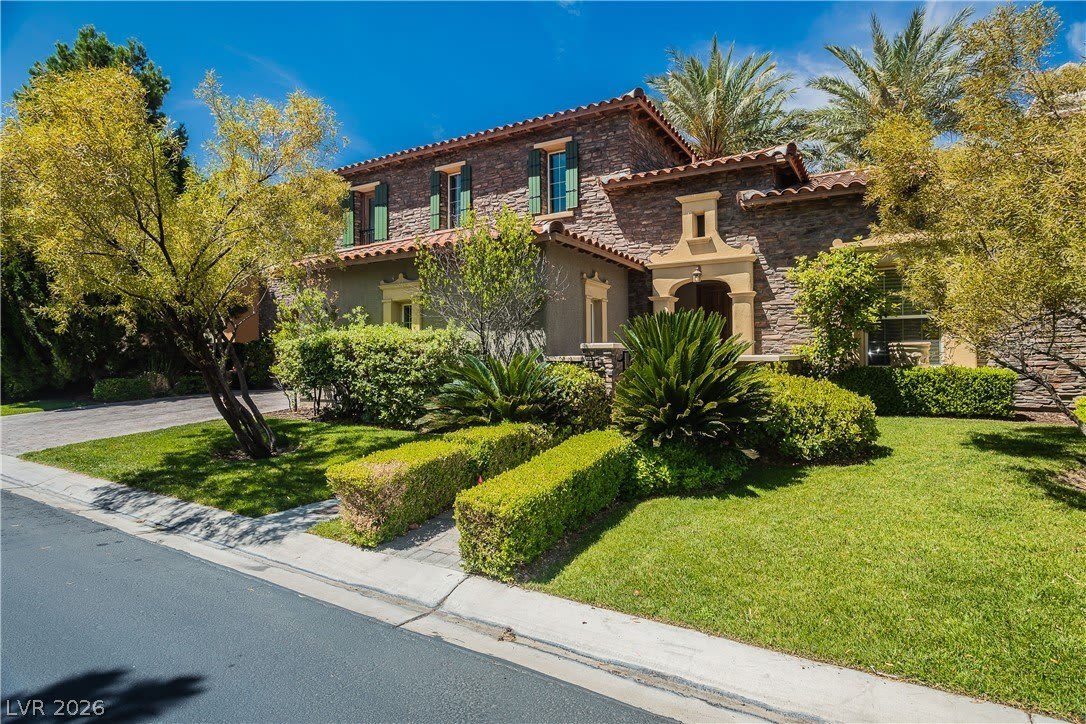12097 Oakland Hills Drive – photo 2