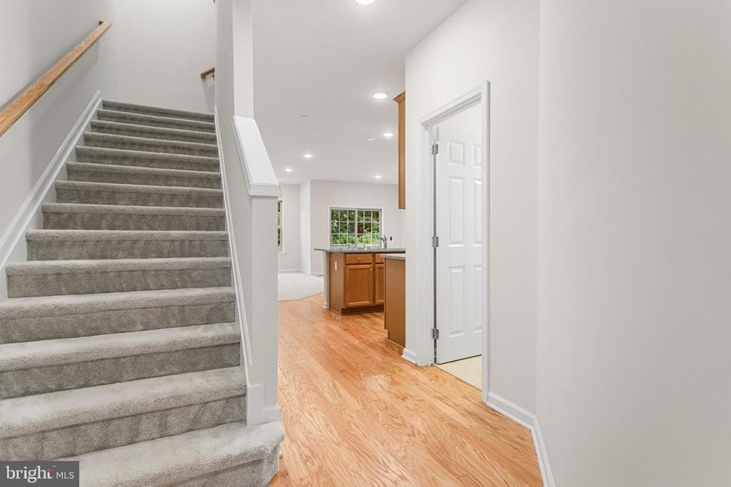 112 S BUCK TAVERN WAY – photo 2