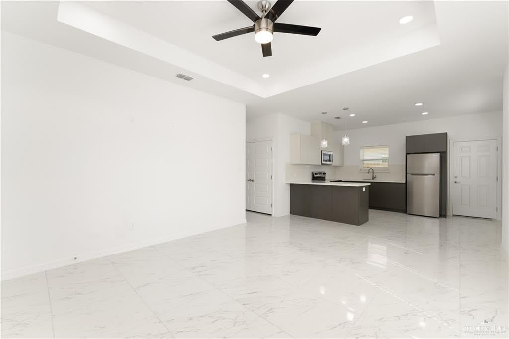 5712 Notre Dame Avenue – photo 2