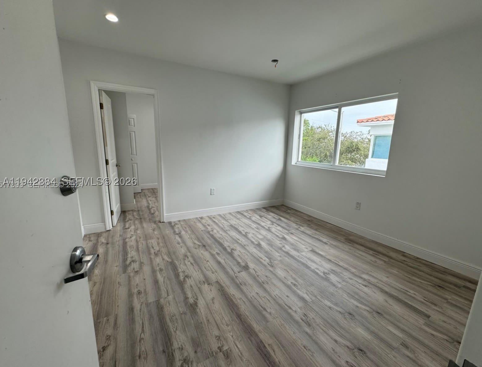 1248 Marseille Dr – photo 3