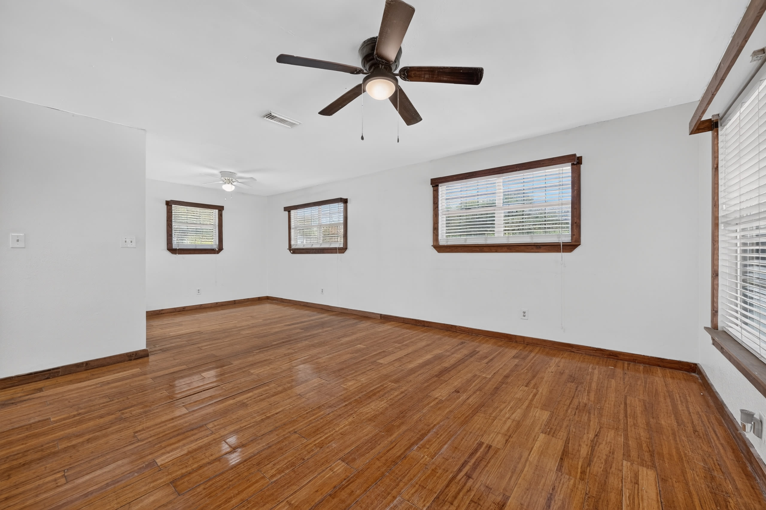 605 Jackson Street – photo 5