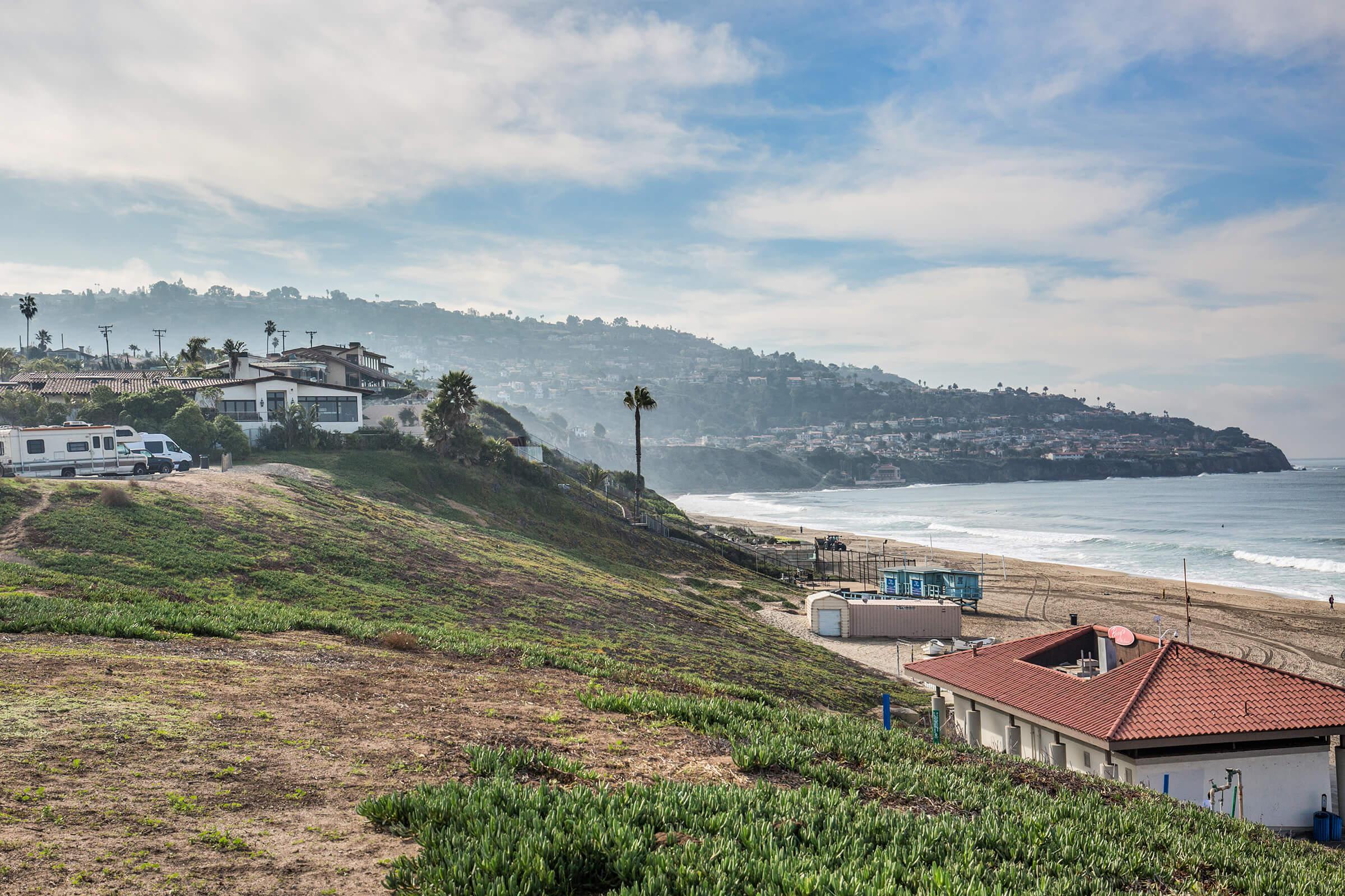 Sea Breeze Beach Apartments – photo 5
