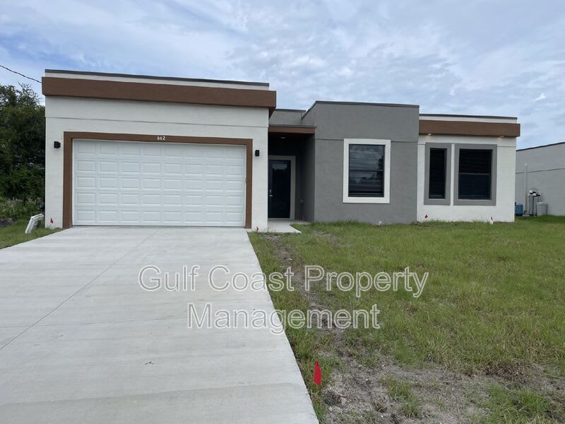 662 Windermere Drive – photo 1