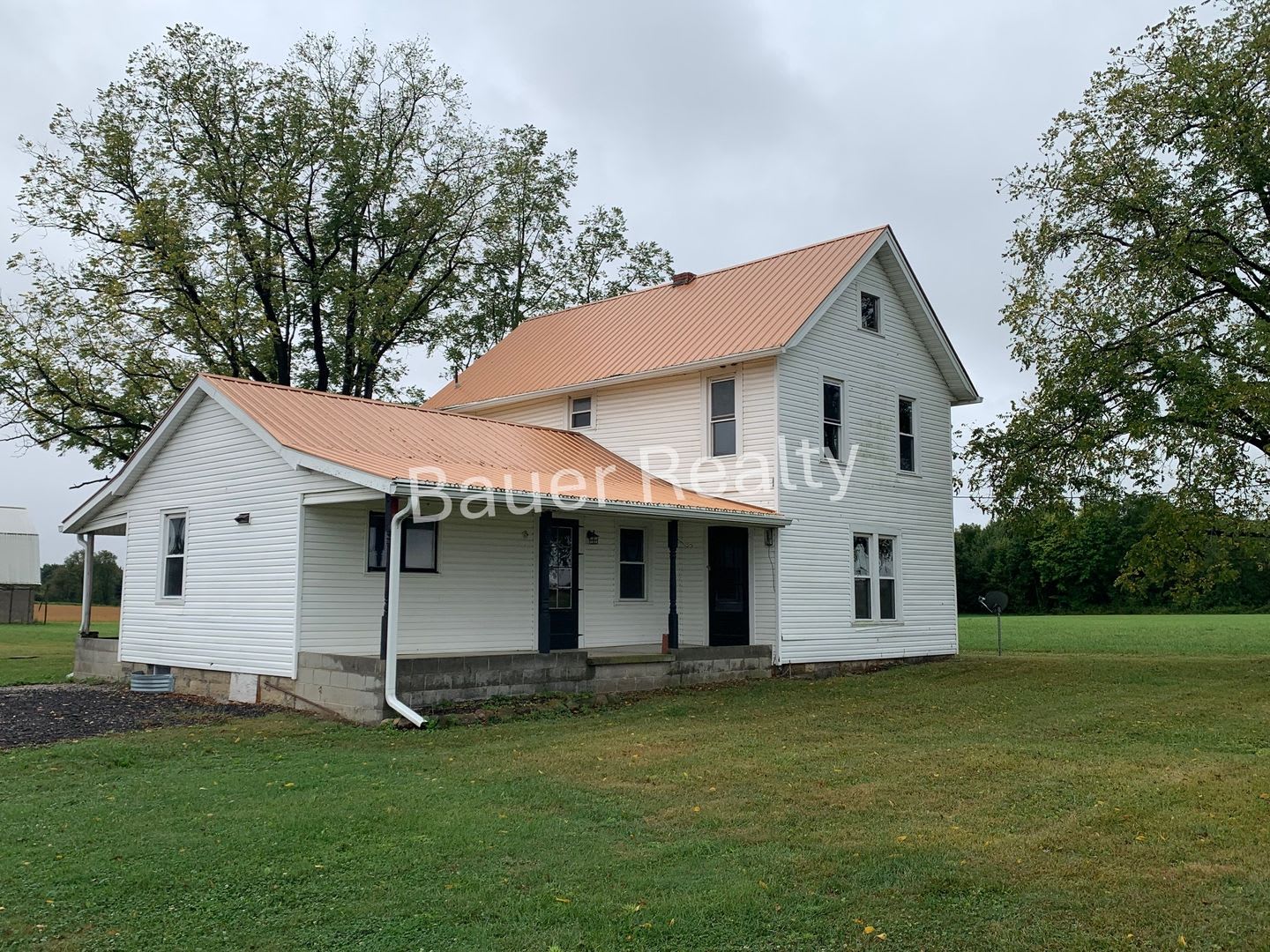 Country Living Four Bedroom! – photo 2