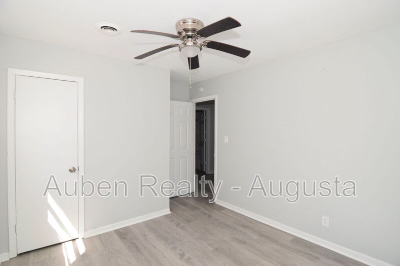 3613 Alene Cir – photo 4