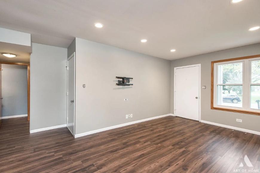 521 Milton Dr – photo 4