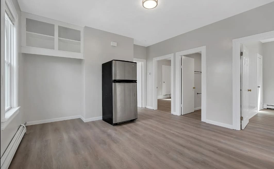 96 Centre St – photo 3