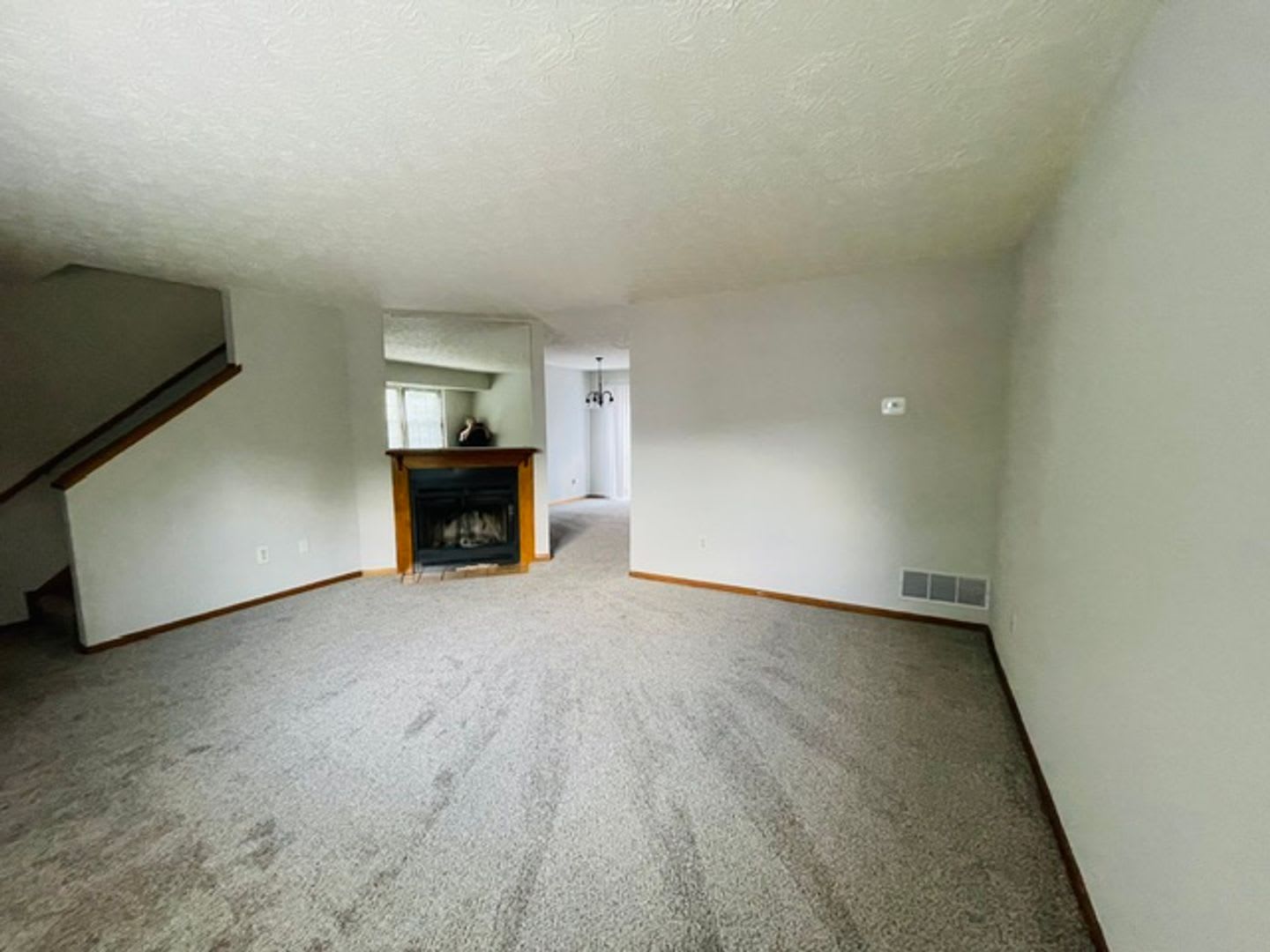 Very Nice 2 Bedroom 2 5 Bathroom Townhome In Westerville Schools For Rent – photo 3