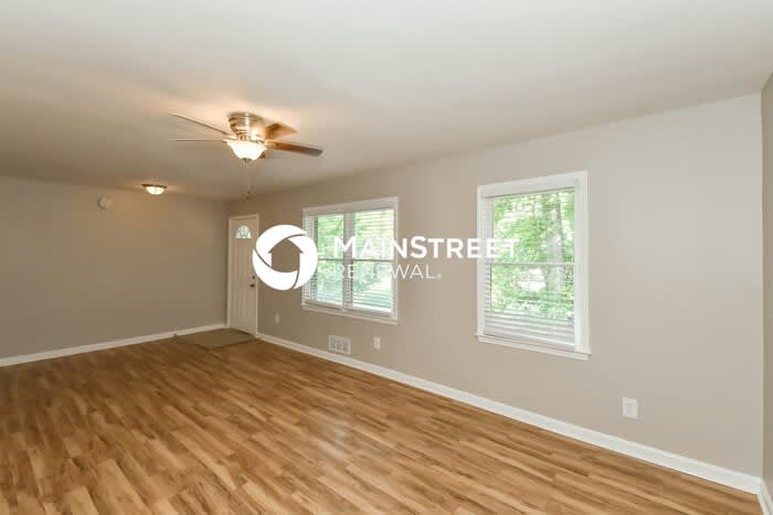 2350 Shancey Lane – photo 4