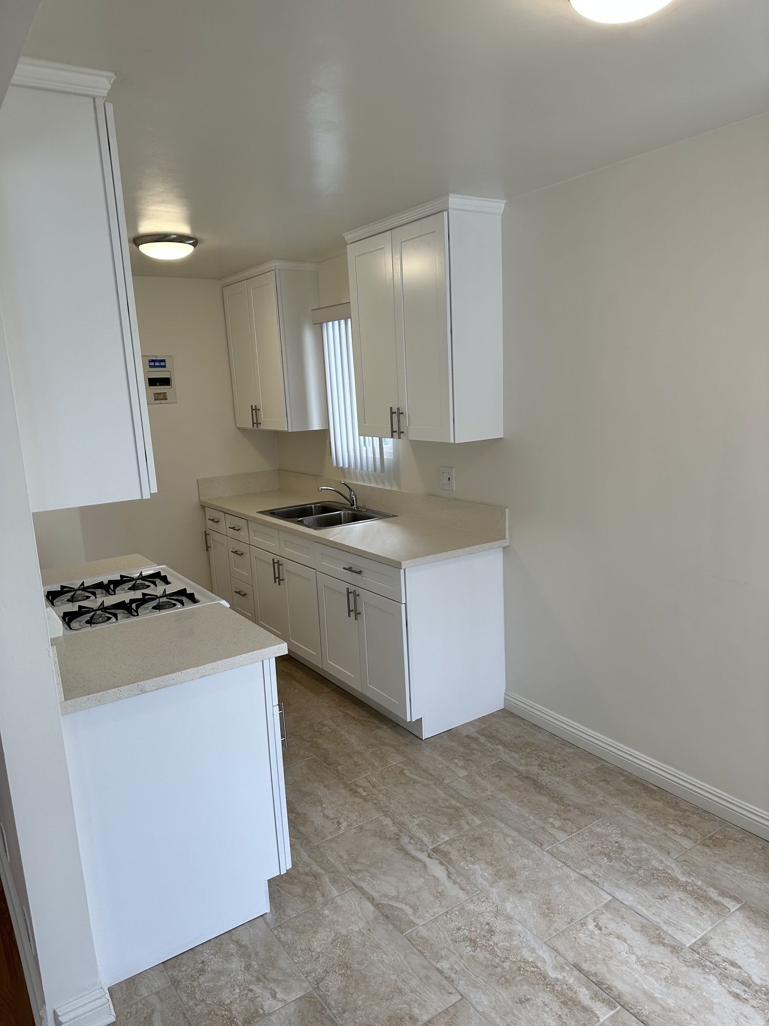 10850 Landale Street – photo 2