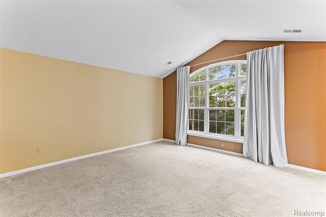 47975 CARDIFF Avenue – photo 4