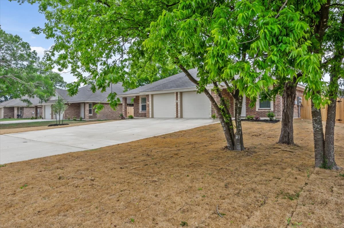 1407 Natchez Trail – photo 2