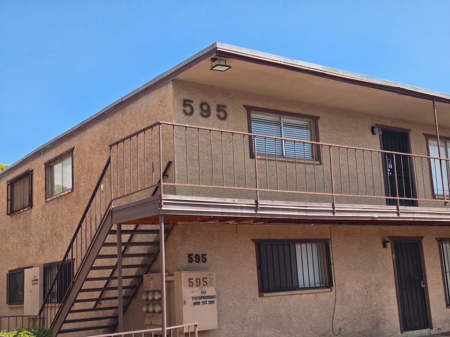 A Very Nice And Clean 2 Bedroom Condo Close To Unlv – photo 3