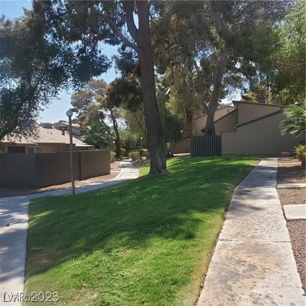 4032 Village Square – photo 3
