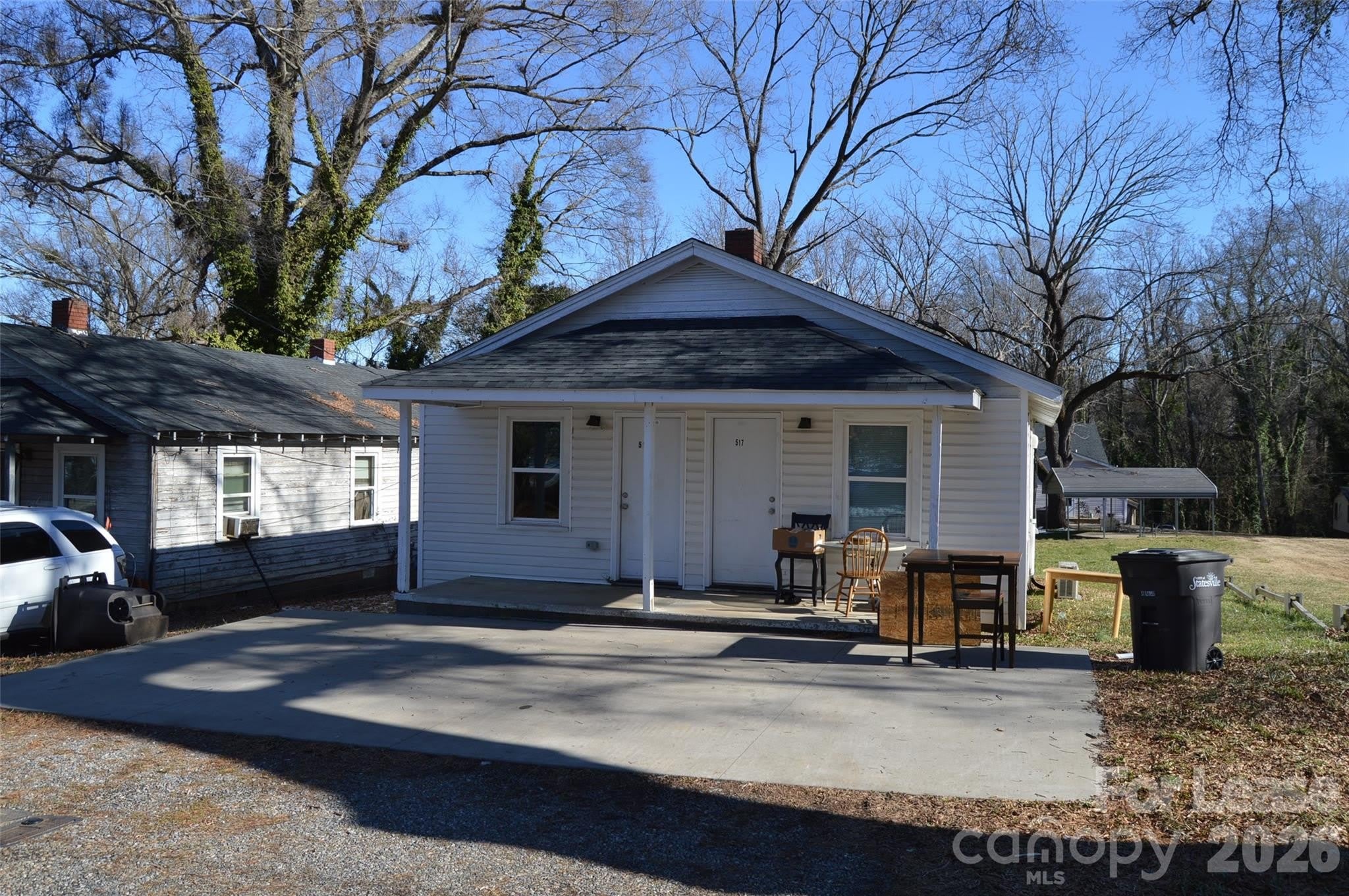 515 S Elm Street – photo 1