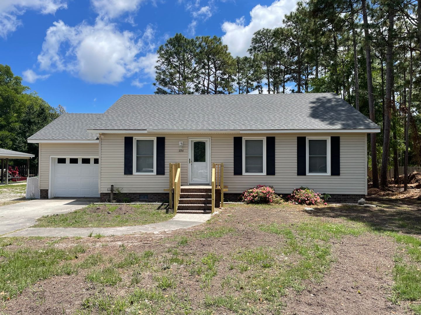 3 Bedroom 2 Bath House In Boiling Springs With Workshop Garage – photo 2