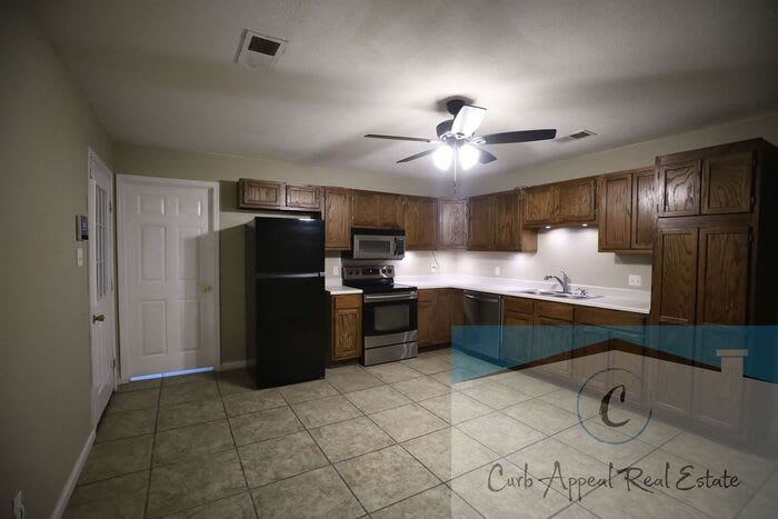 908 East Word Avenue – photo 5